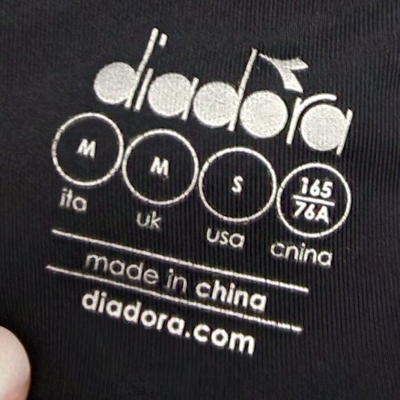 Vintage Diadora Women's Black Athletic Leggings Running Tech Tights Size Small - Picture 14 of 14